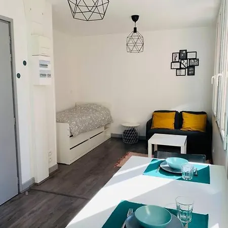 Etienne : Hyper Centre Appartement